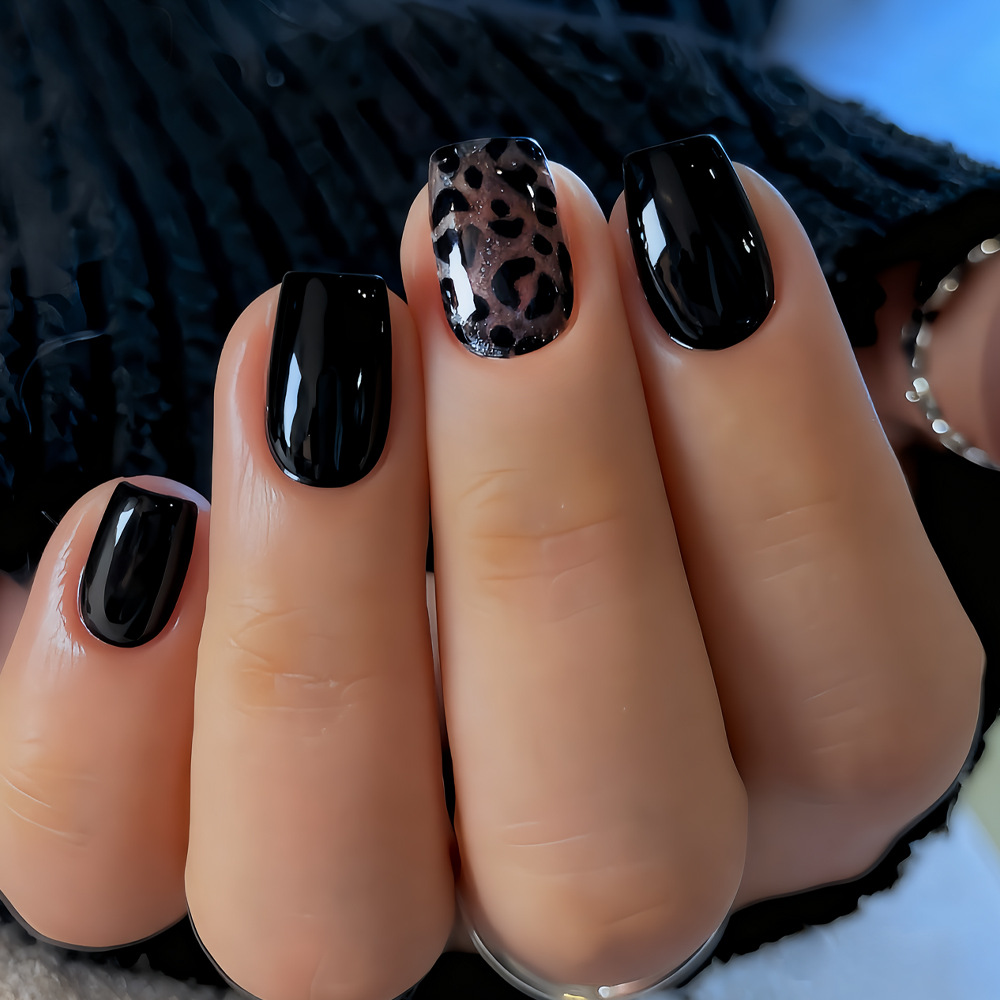 24Pcs French Short Red Leopard - đánh giá và giá Nail Adhesive Tab