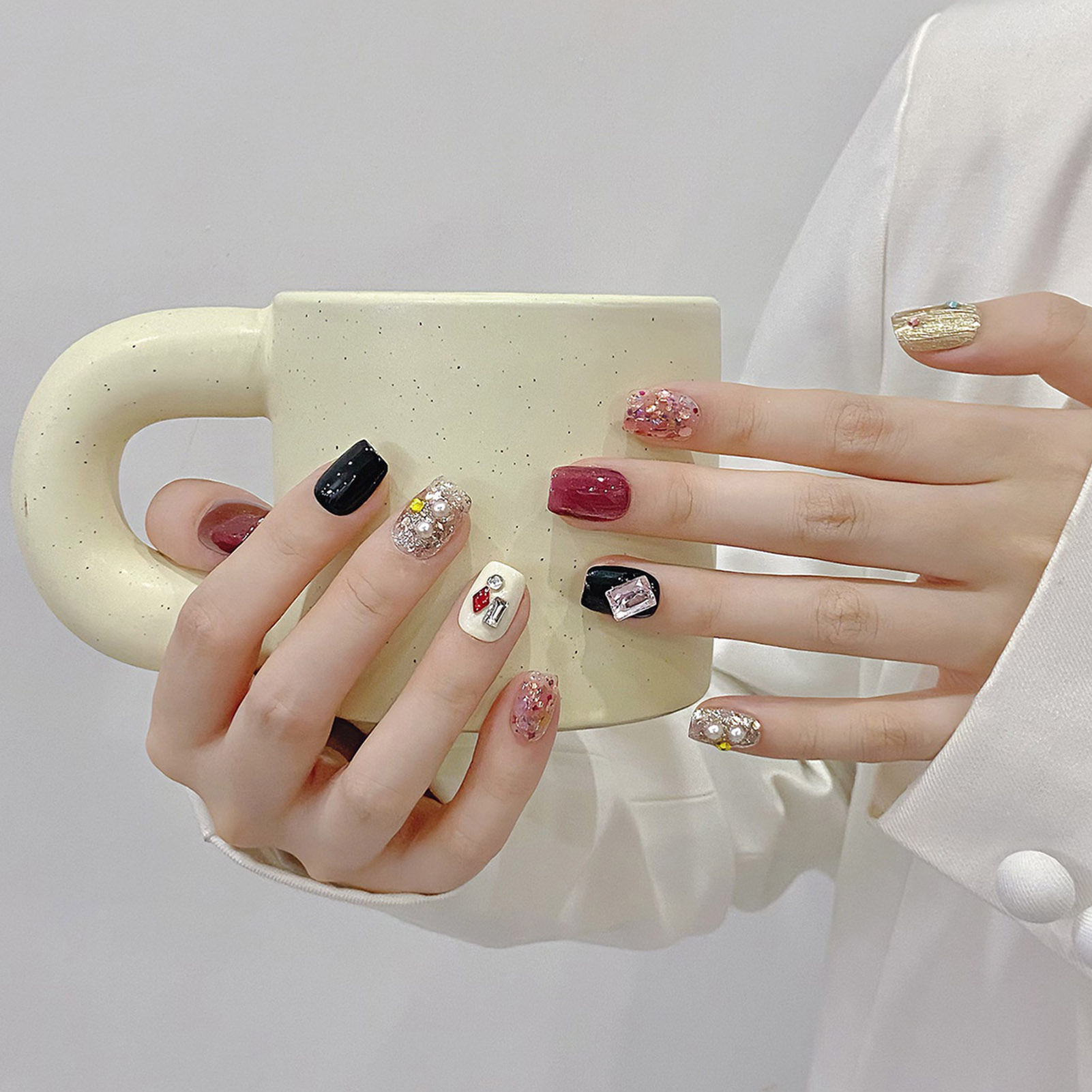 Handmade Press on Nails Glitte - đánh giá và giá Nail Art Eye Cat